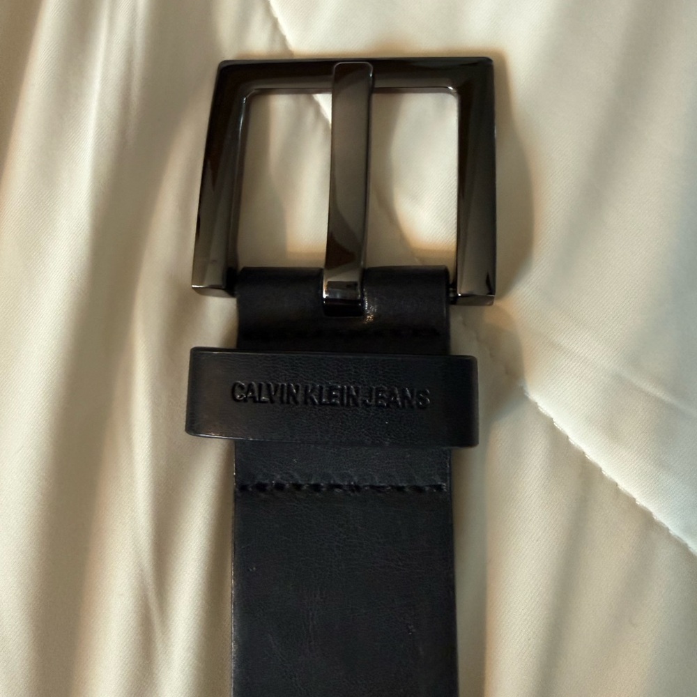 Calvin Klein Jeans Black Leather Belt